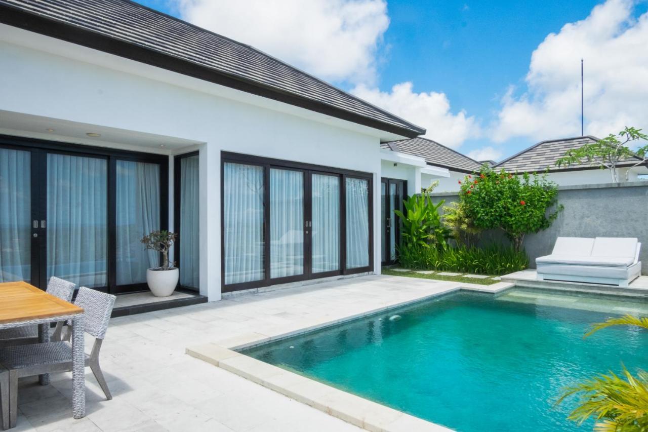 Prasana Villas By Arjani Resorts Uluwatu Exteriör bild