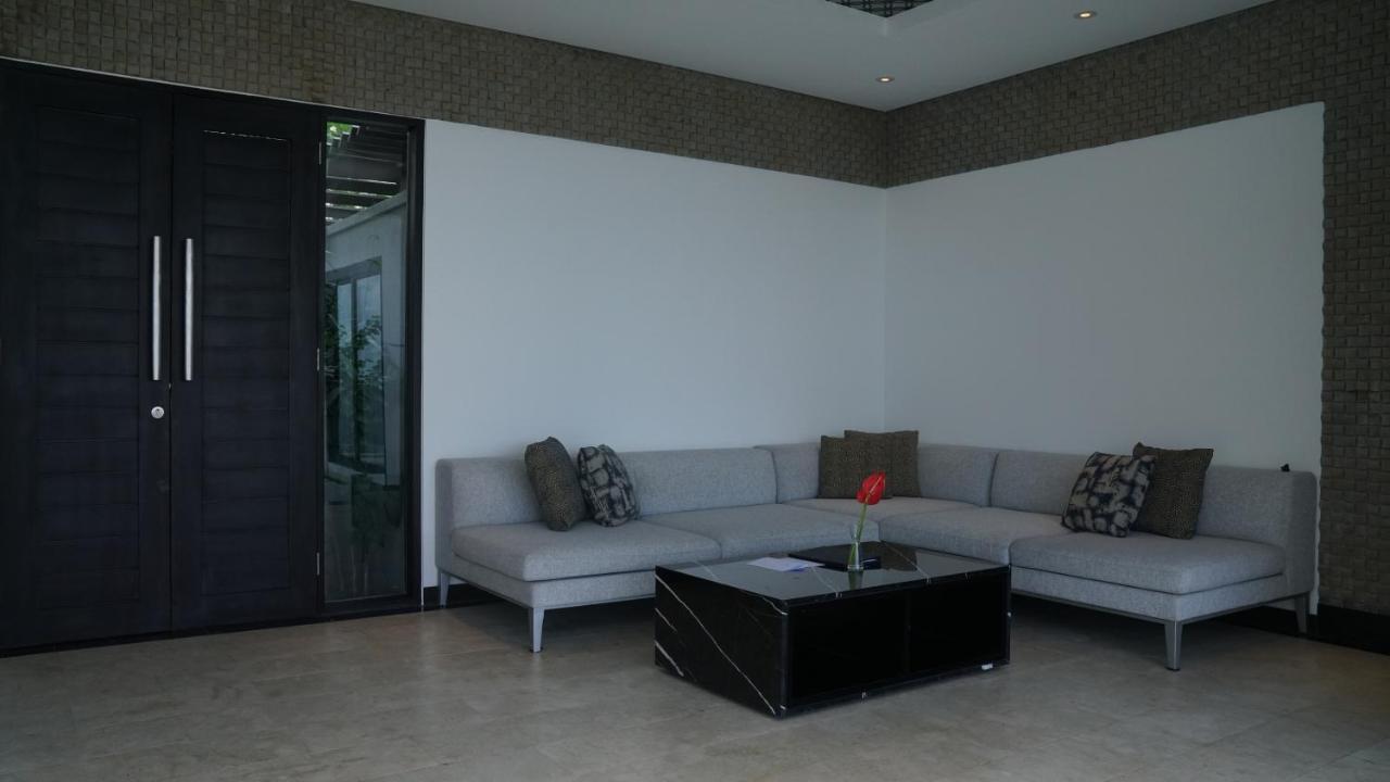 Prasana Villas By Arjani Resorts Uluwatu Exteriör bild